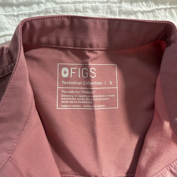 Figs Rafaela Oversized Scrub Top - Picture 3 of 3